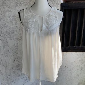 American Eagle Outfitters romantic lace blouse